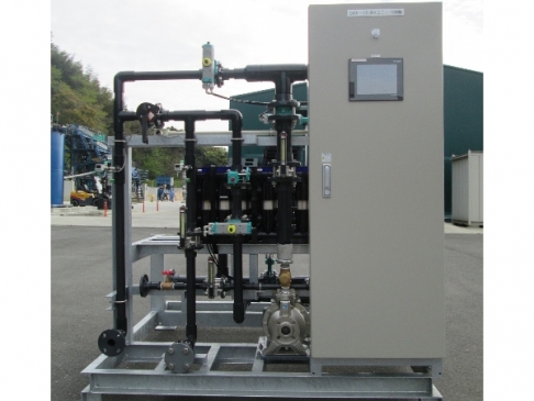 [Membrane filtration equipment for small-scale water-supply system (cassette-type)]