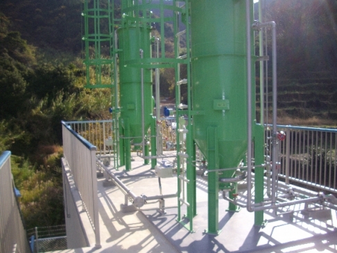 Moving-layer type filtration equipment (small-scale)